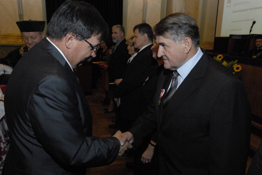 Kliknij aby zobaczyć pełny rozmiar
