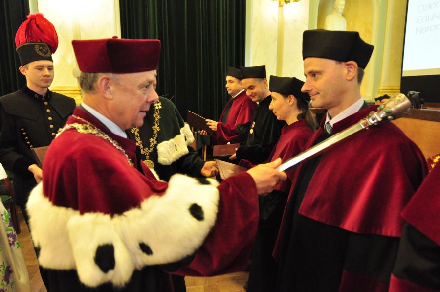 Kliknij aby zobaczyć pełny rozmiar