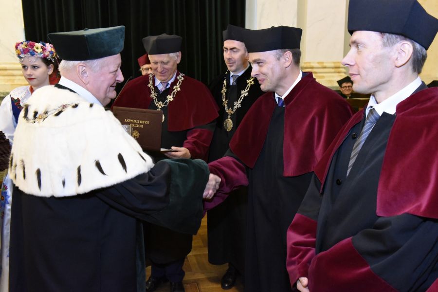 Kliknij aby zobaczyć pełny rozmiar