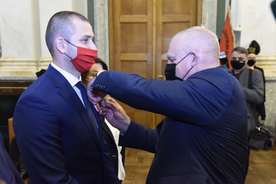 Kliknij aby zobaczyć pełny rozmiar