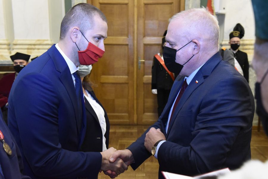 Kliknij aby zobaczyć pełny rozmiar