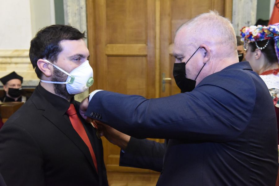 Kliknij aby zobaczyć pełny rozmiar