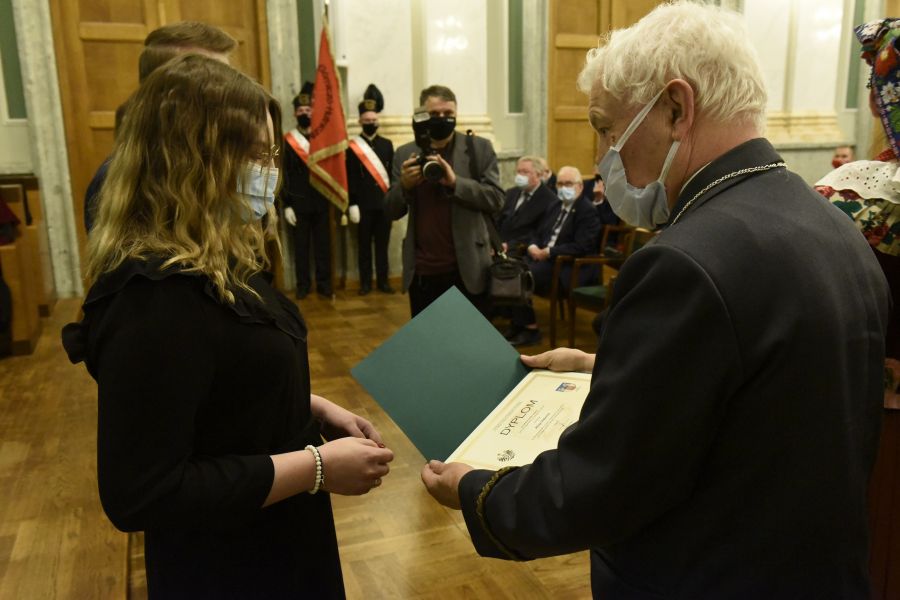 Kliknij aby zobaczyć pełny rozmiar