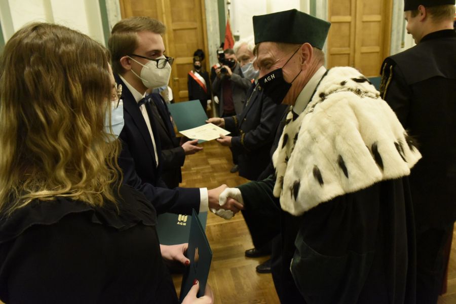 Kliknij aby zobaczyć pełny rozmiar