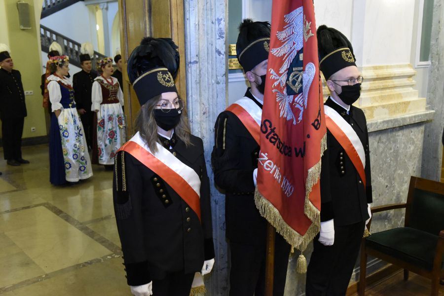 Kliknij aby zobaczyć pełny rozmiar