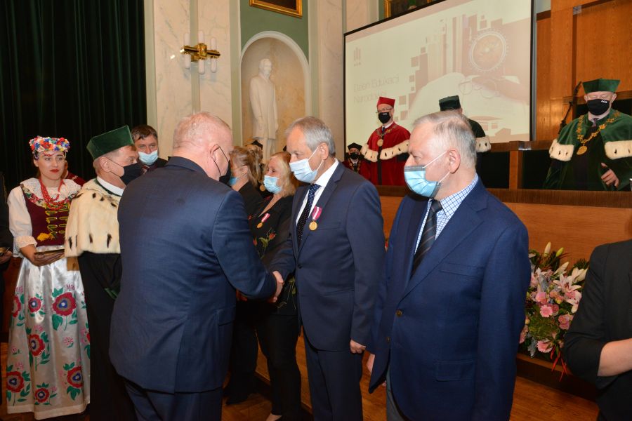 Kliknij aby zobaczyć pełny rozmiar