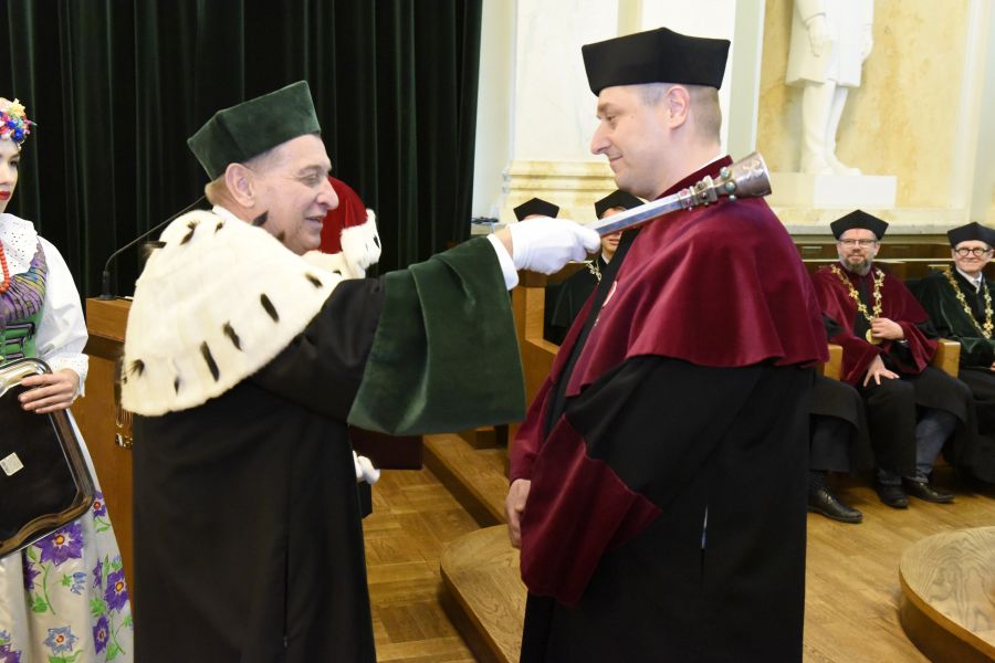 Kliknij aby zobaczyć pełny rozmiar