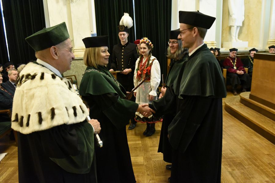 Kliknij aby zobaczyć pełny rozmiar