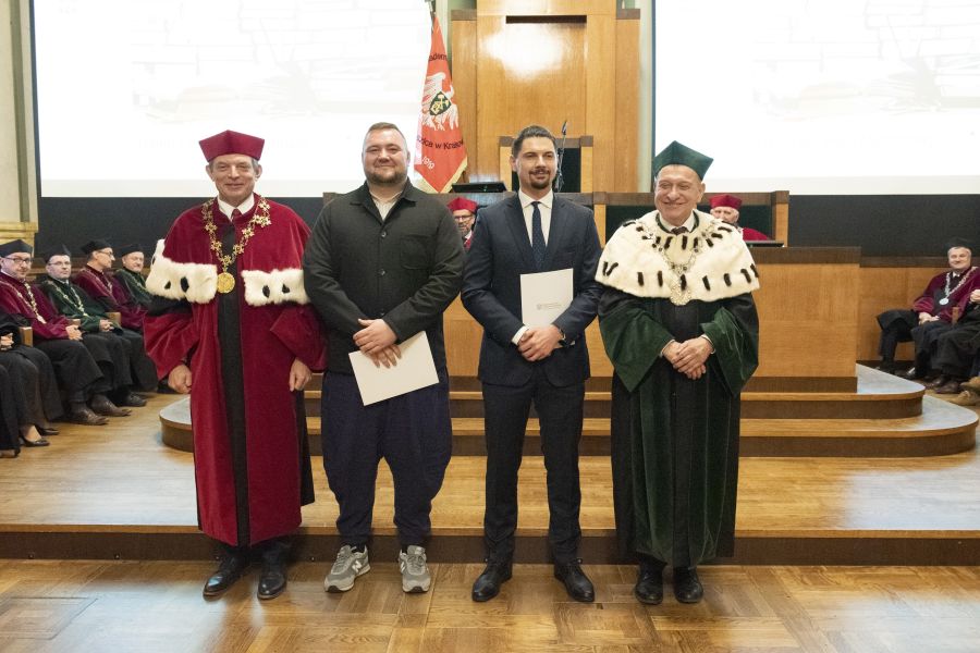 Kliknij aby zobaczyć pełny rozmiar