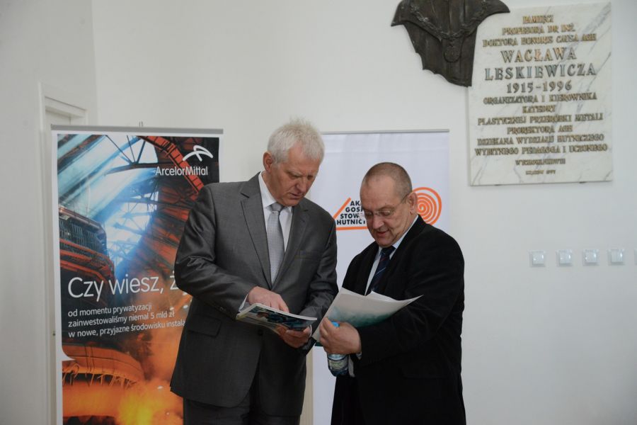 Kliknij aby zobaczyć pełny rozmiar