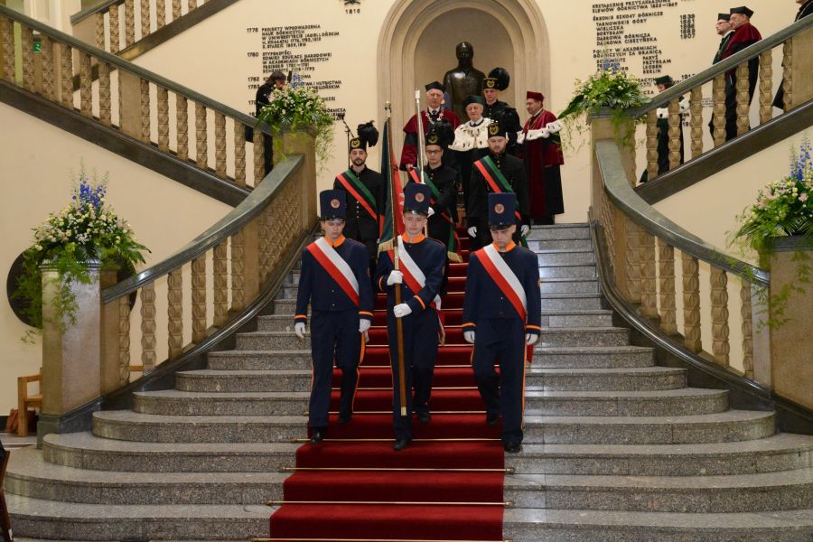 Kliknij aby zobaczyć pełny rozmiar