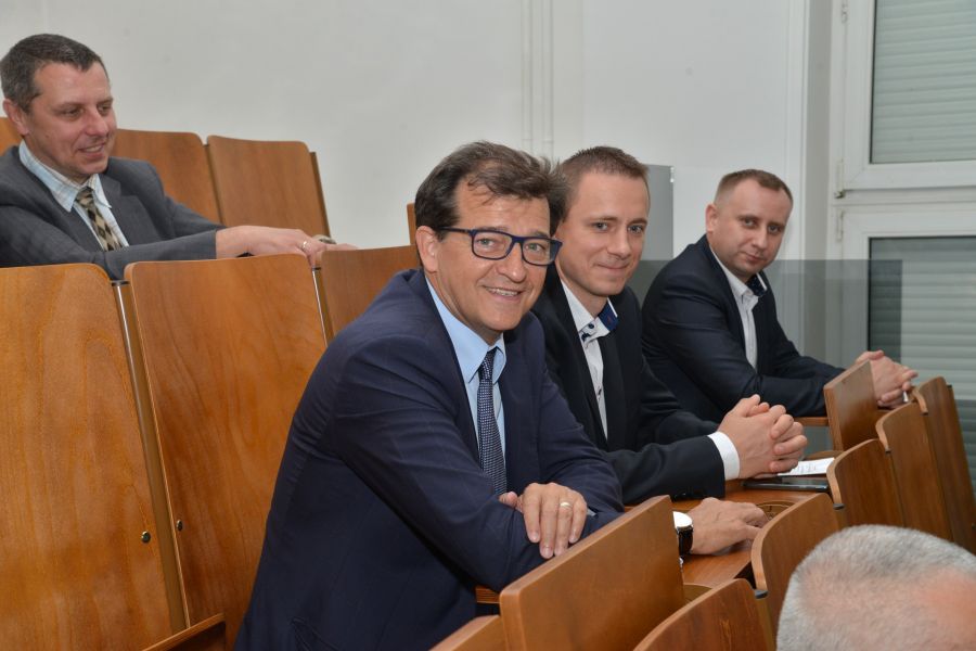 Kliknij aby zobaczyć pełny rozmiar