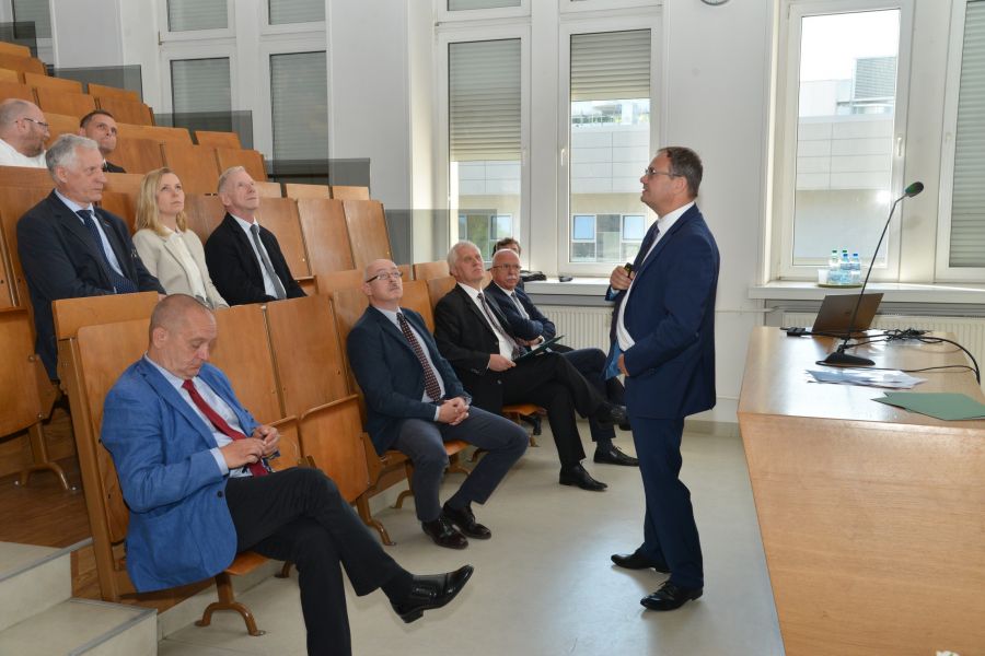 Kliknij aby zobaczyć pełny rozmiar