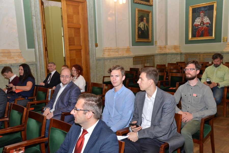 Kliknij aby zobaczyć pełny rozmiar