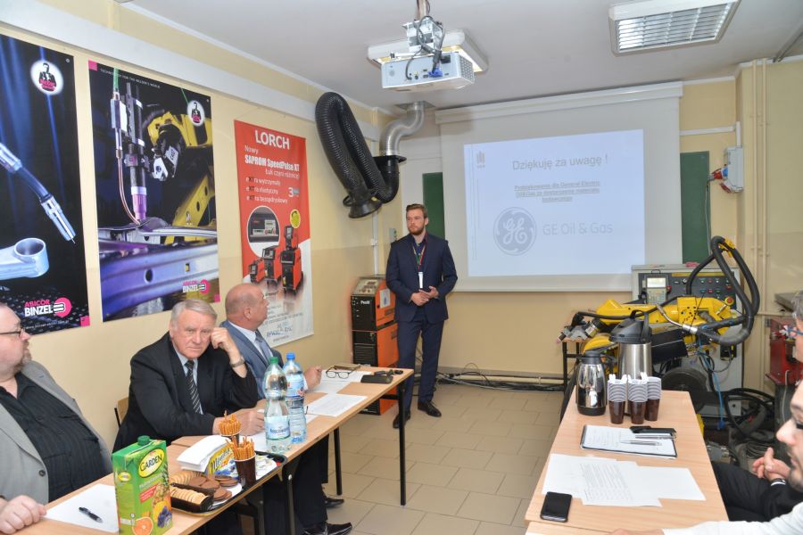 Kliknij aby zobaczyć pełny rozmiar