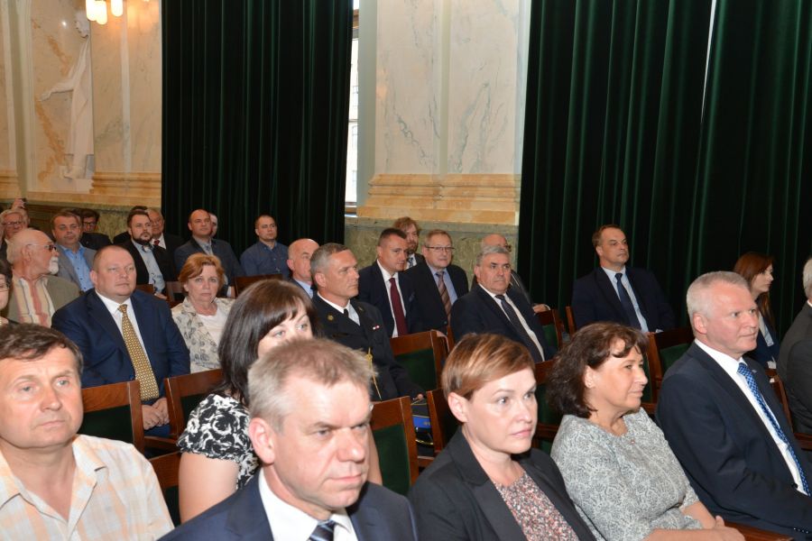 Kliknij aby zobaczyć pełny rozmiar