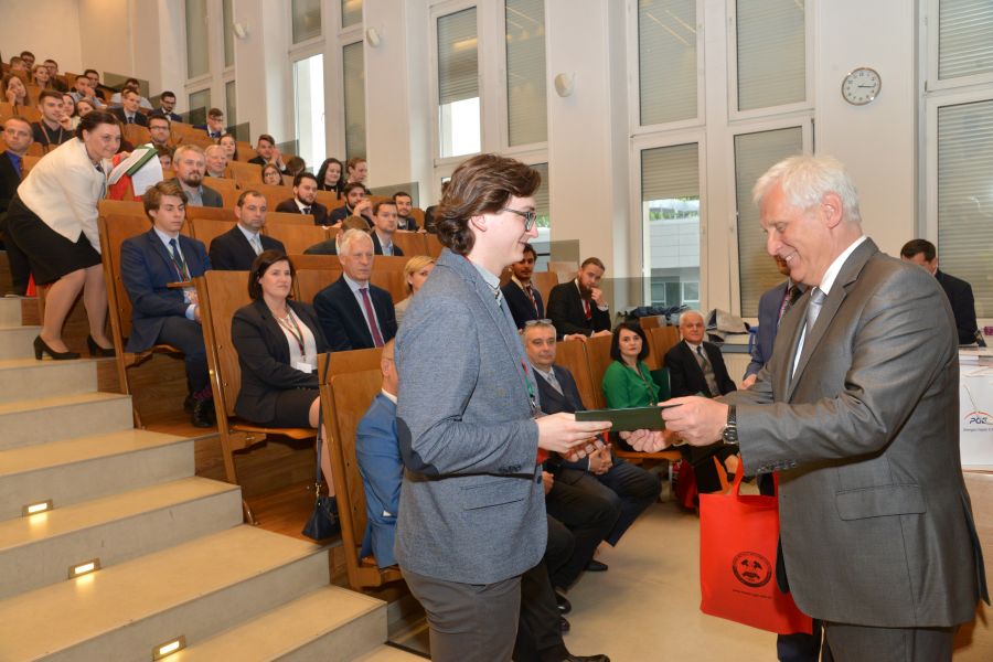 Kliknij aby zobaczyć pełny rozmiar