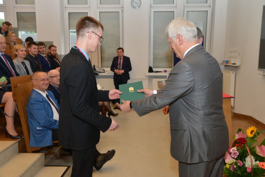 Kliknij aby zobaczyć pełny rozmiar