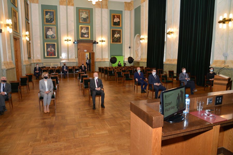 Kliknij aby zobaczyć pełny rozmiar