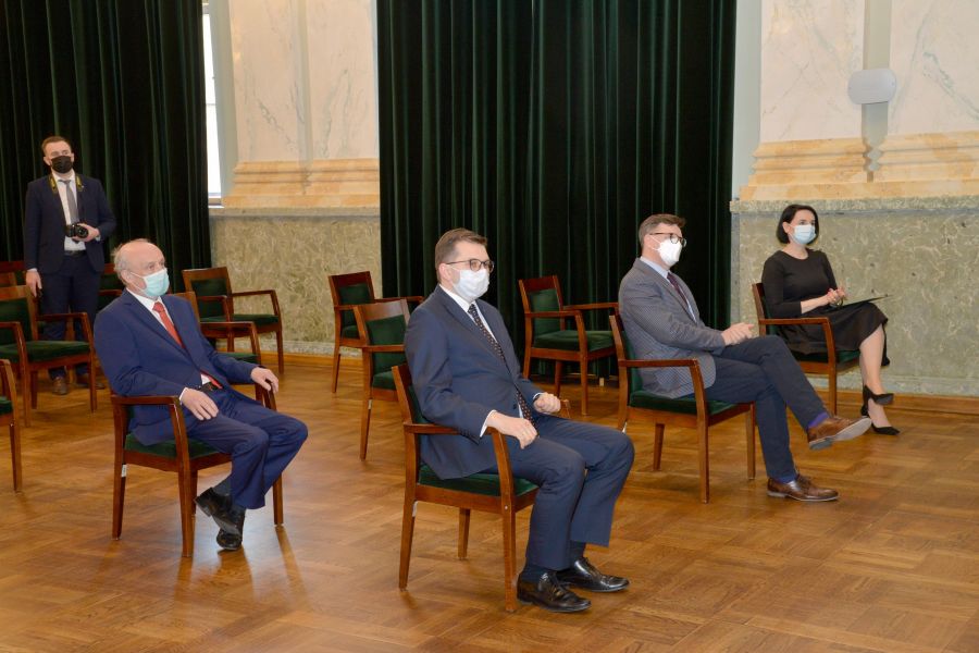 Kliknij aby zobaczyć pełny rozmiar