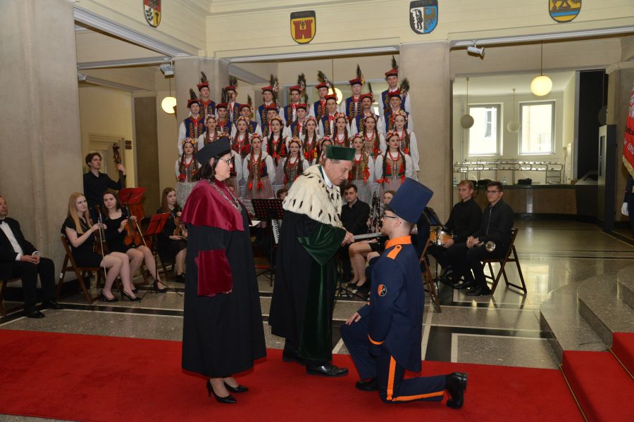 Kliknij aby zobaczyć pełny rozmiar