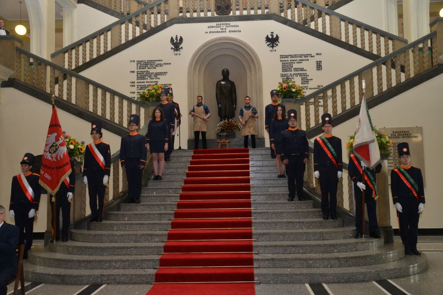 Kliknij aby zobaczyć pełny rozmiar