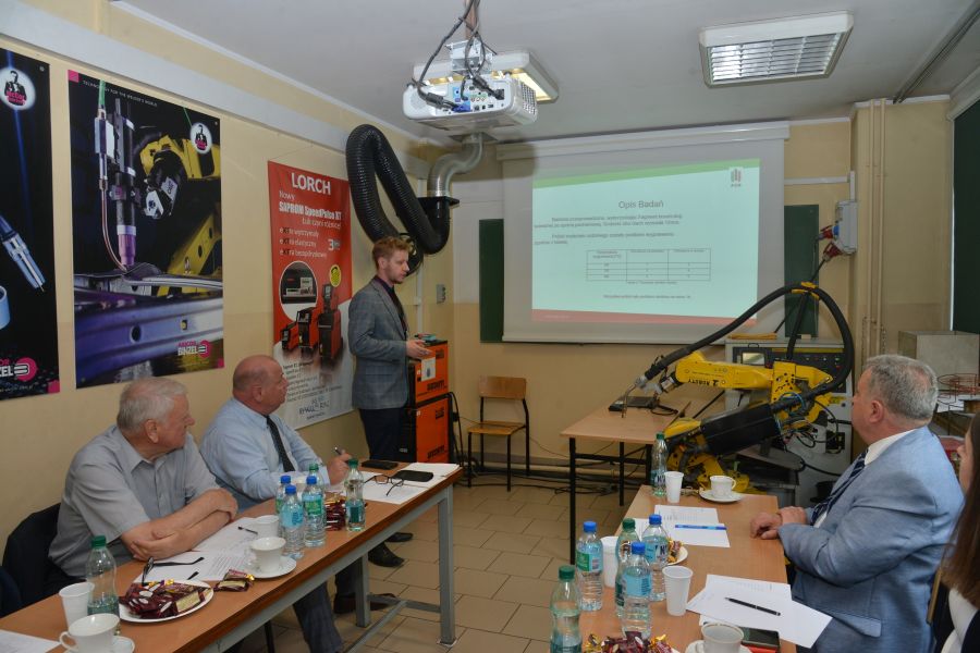 Kliknij aby zobaczyć pełny rozmiar