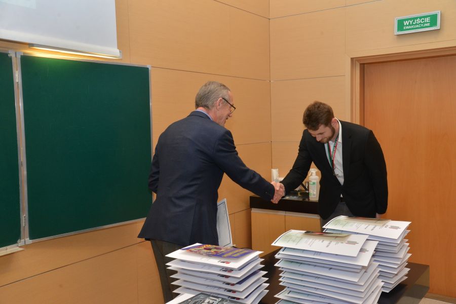 Kliknij aby zobaczyć pełny rozmiar