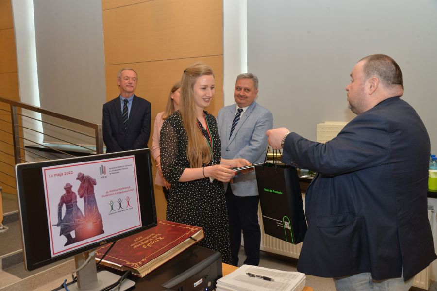 Kliknij aby zobaczyć pełny rozmiar