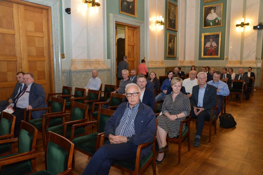 Kliknij aby zobaczyć pełny rozmiar