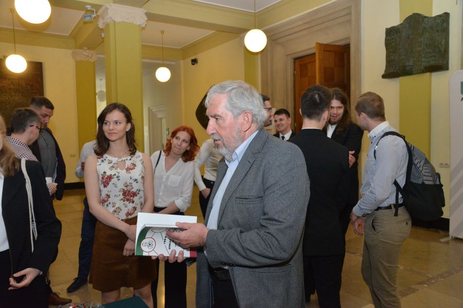 Kliknij aby zobaczyć pełny rozmiar