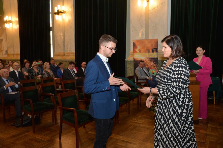 Kliknij aby zobaczyć pełny rozmiar