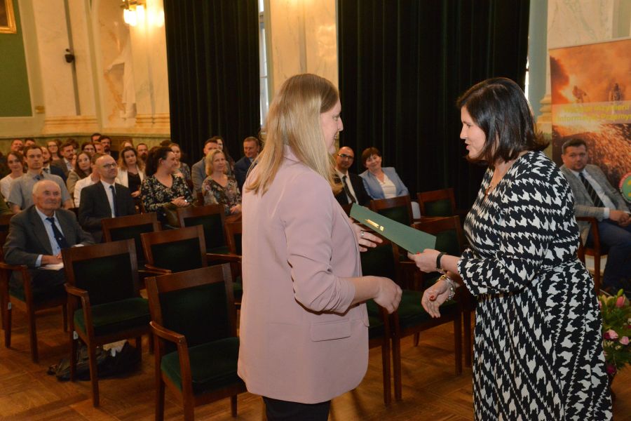 Kliknij aby zobaczyć pełny rozmiar