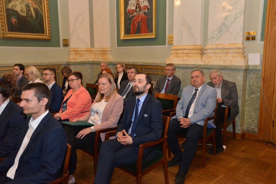 Kliknij aby zobaczyć pełny rozmiar