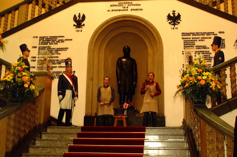 Kliknij aby zobaczyć pełny rozmiar