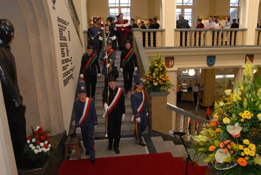 Kliknij aby zobaczyć pełny rozmiar