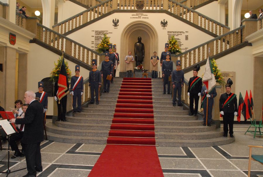 Kliknij aby zobaczyć pełny rozmiar