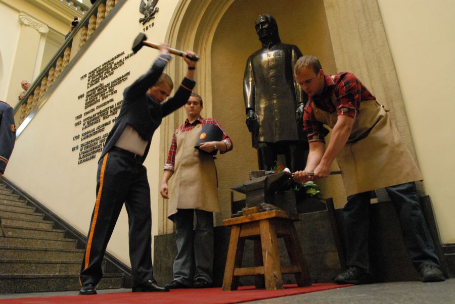 Kliknij aby zobaczyć pełny rozmiar