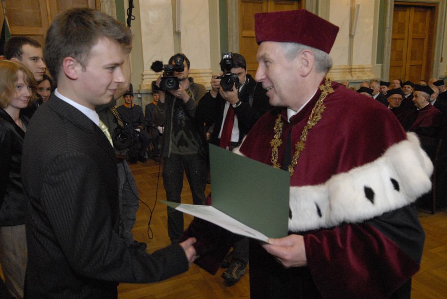 Kliknij aby zobaczyć pełny rozmiar