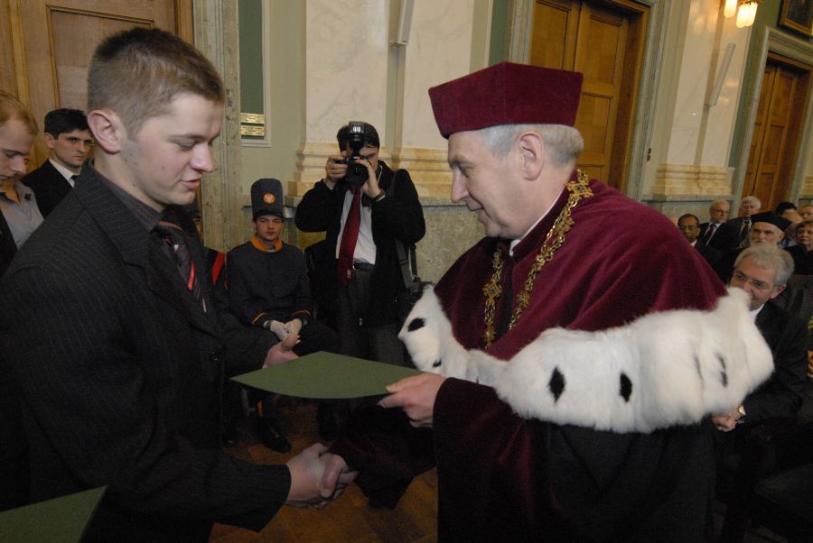 Kliknij aby zobaczyć pełny rozmiar