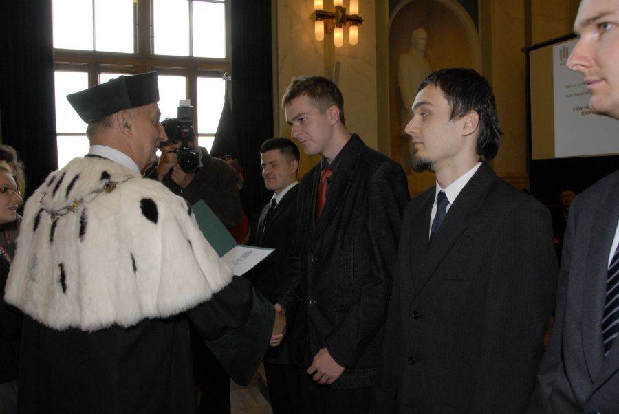 Kliknij aby zobaczyć pełny rozmiar