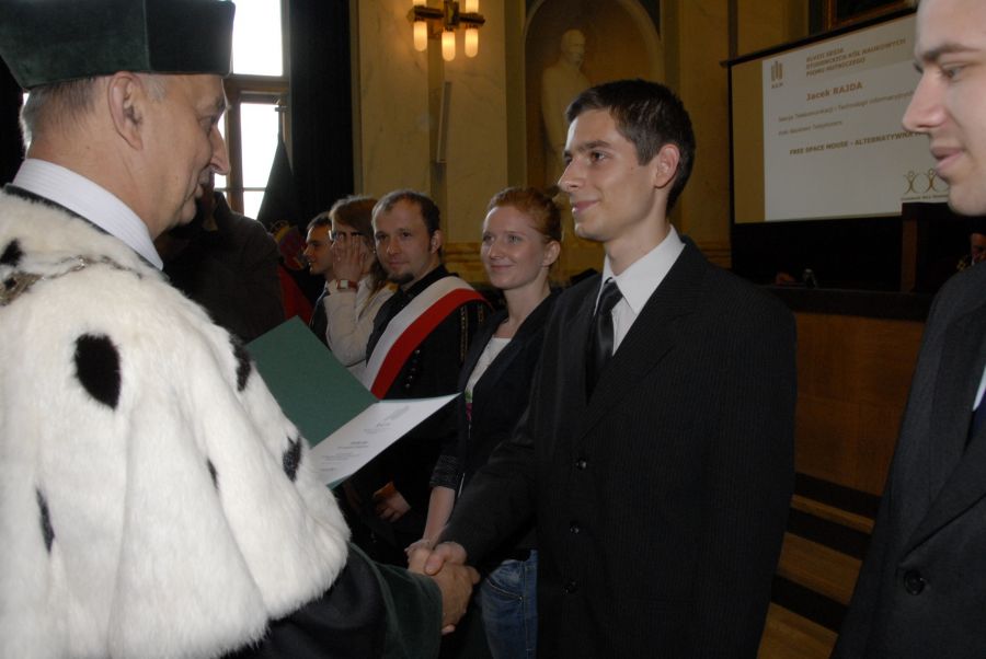 Kliknij aby zobaczyć pełny rozmiar