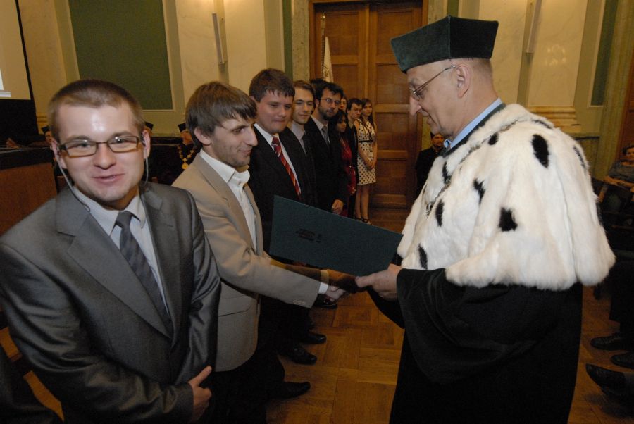 Kliknij aby zobaczyć pełny rozmiar