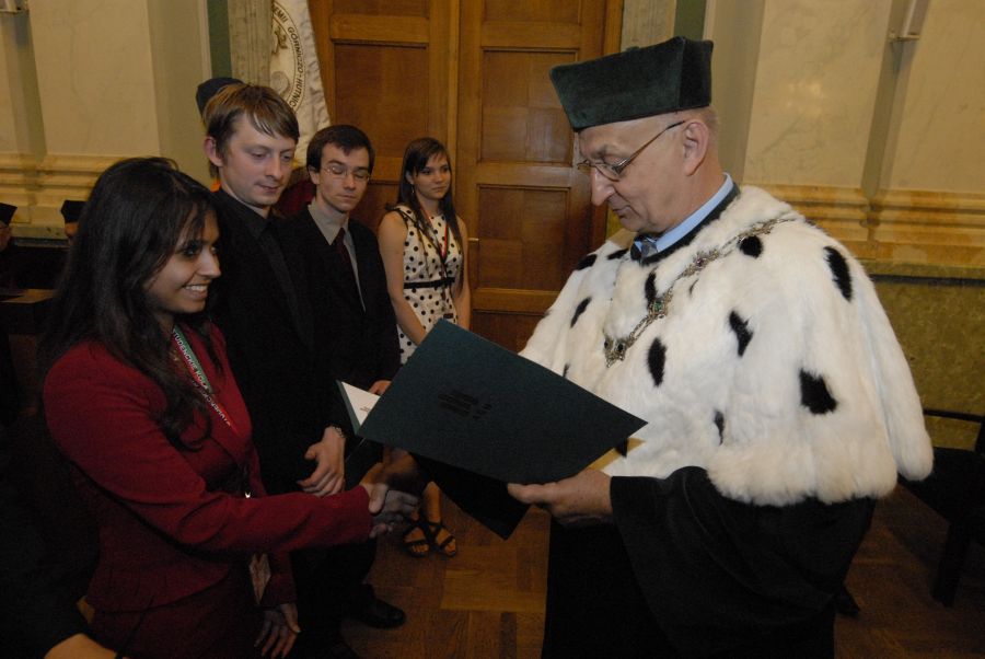 Kliknij aby zobaczyć pełny rozmiar