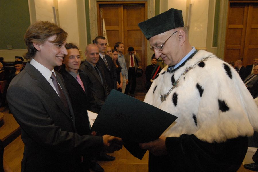 Kliknij aby zobaczyć pełny rozmiar