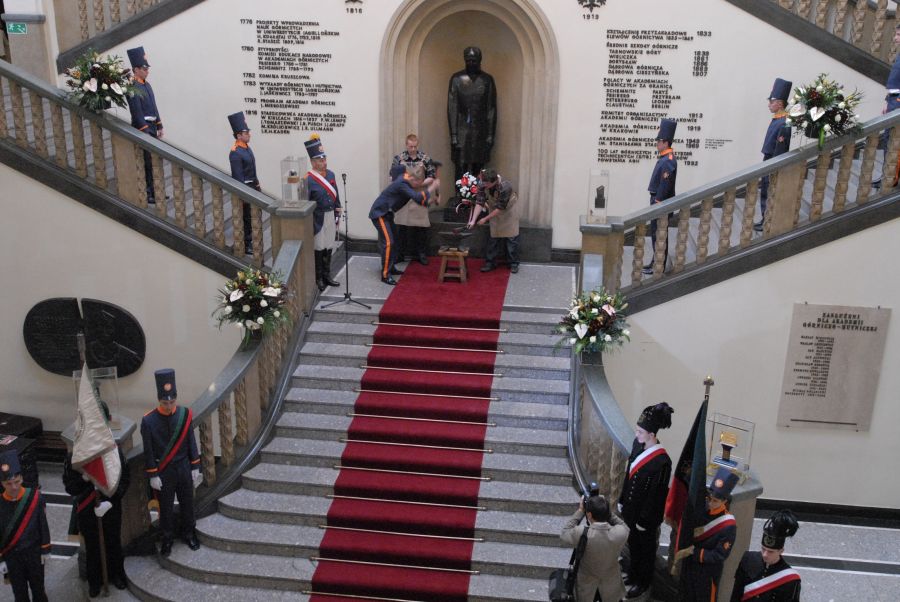 Kliknij aby zobaczyć pełny rozmiar