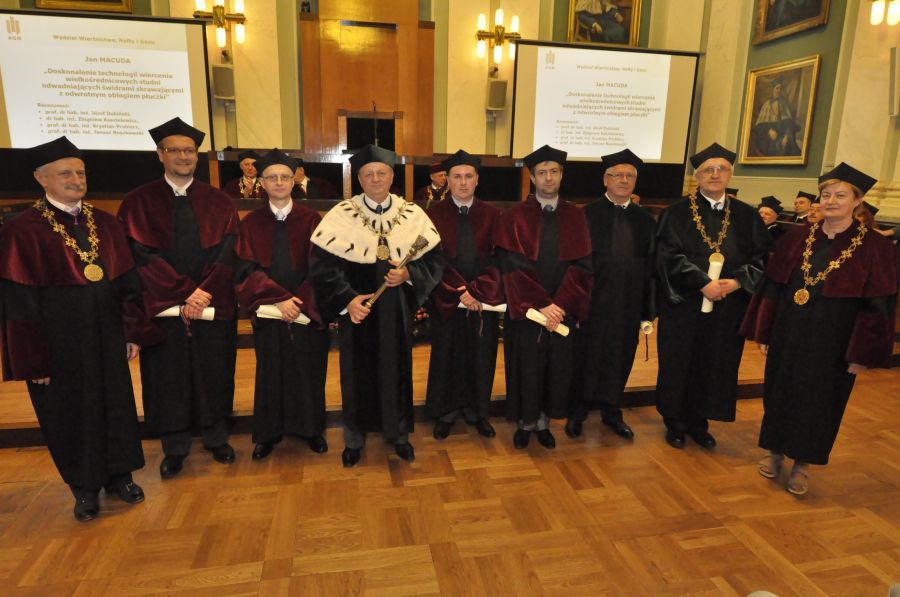 Kliknij aby zobaczyć pełny rozmiar