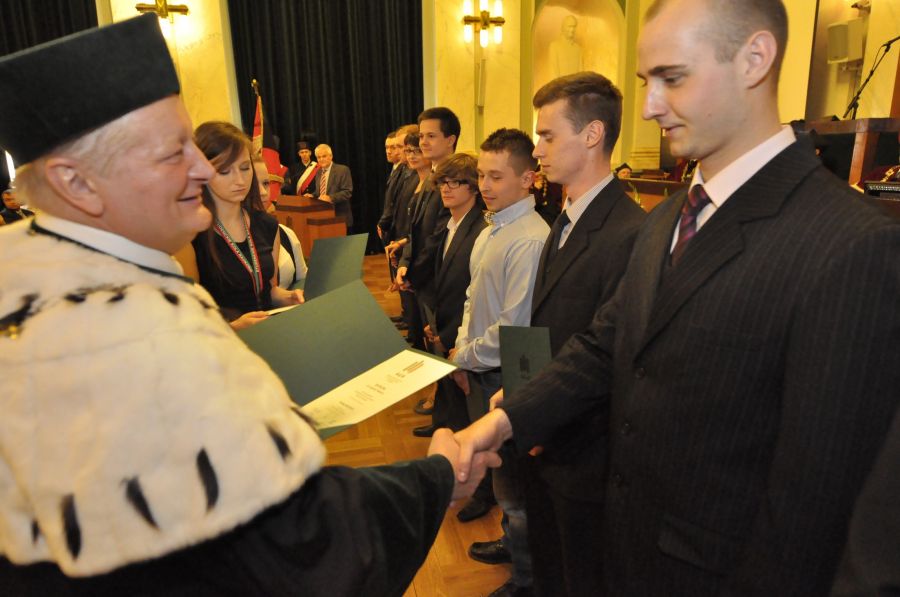 Kliknij aby zobaczyć pełny rozmiar