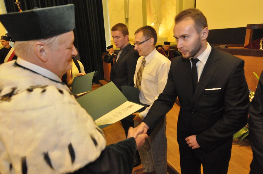 Kliknij aby zobaczyć pełny rozmiar