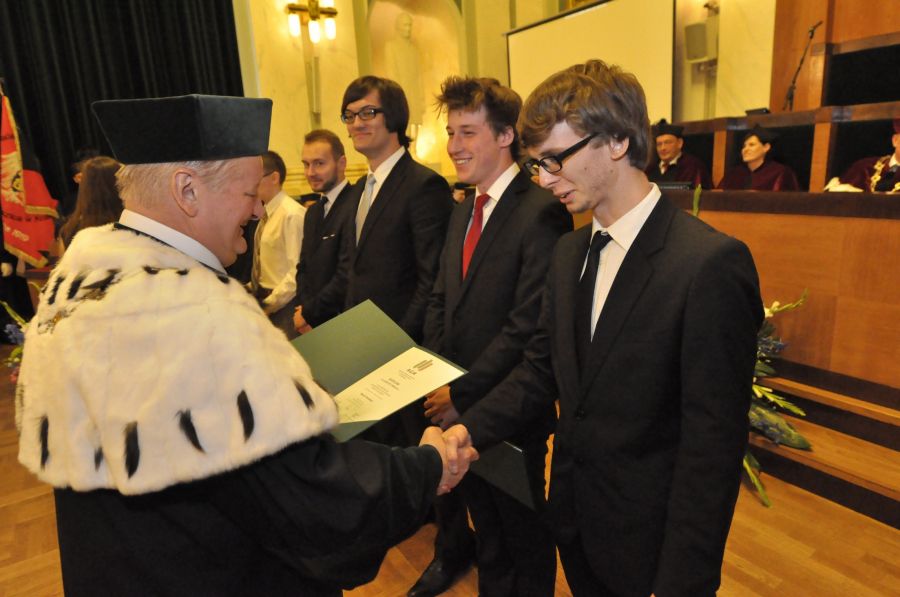 Kliknij aby zobaczyć pełny rozmiar